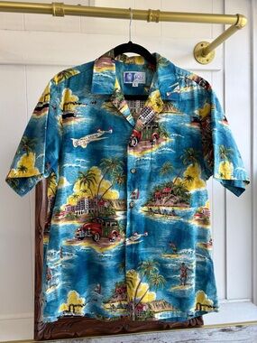 Made in Hawaï Men's Cotton Hawaiian Shirt Scenic Woody Car Diamond Head Print